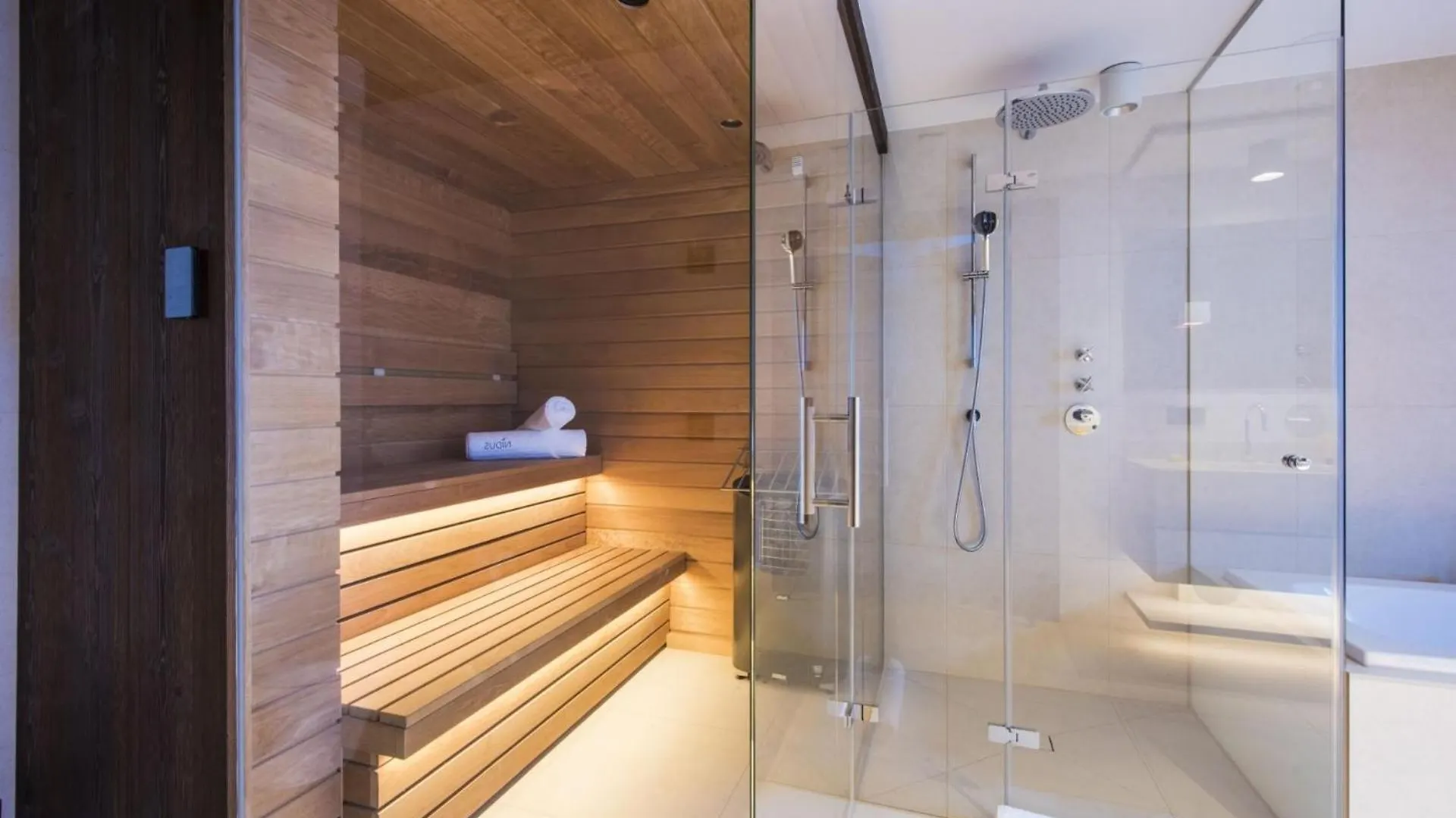 Feriehus Nederweg Ferienhaus Ischgl Villa Østrig